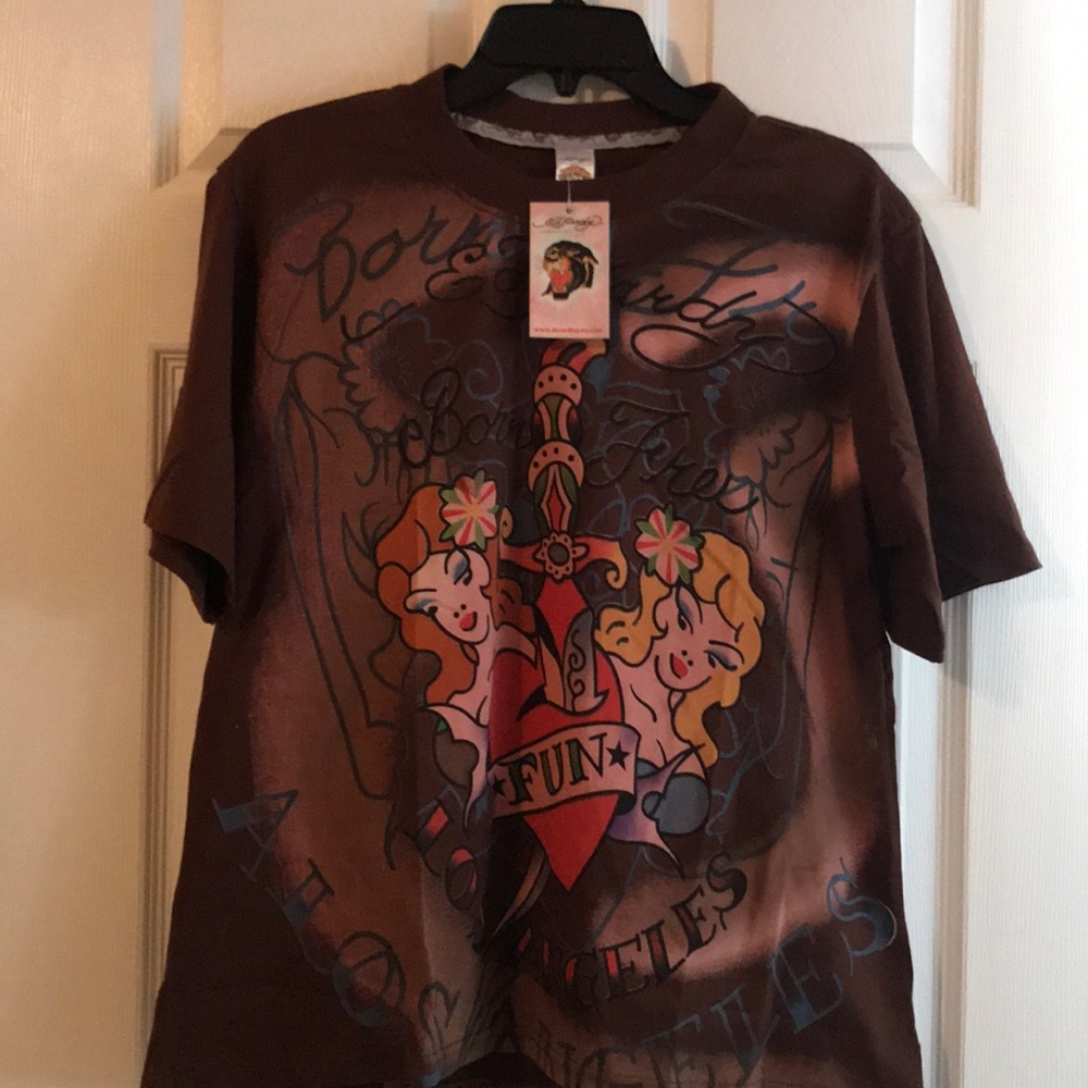Tee shirt